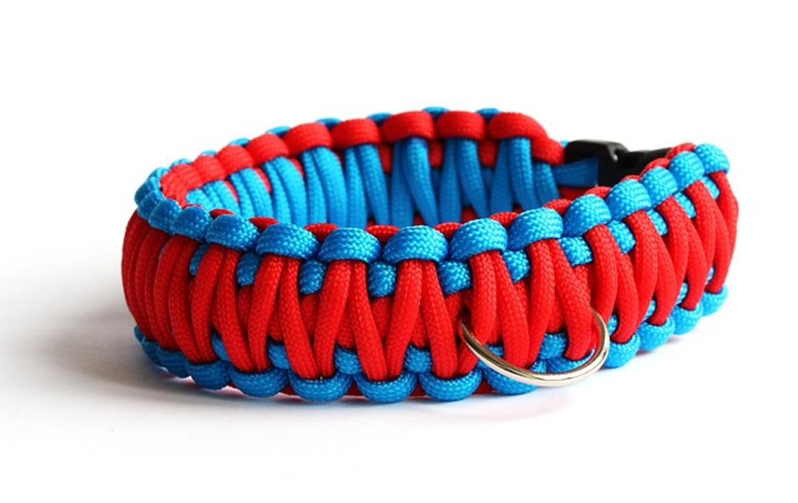 Come fare un braccialetto in paracord con perline a forma di teschio